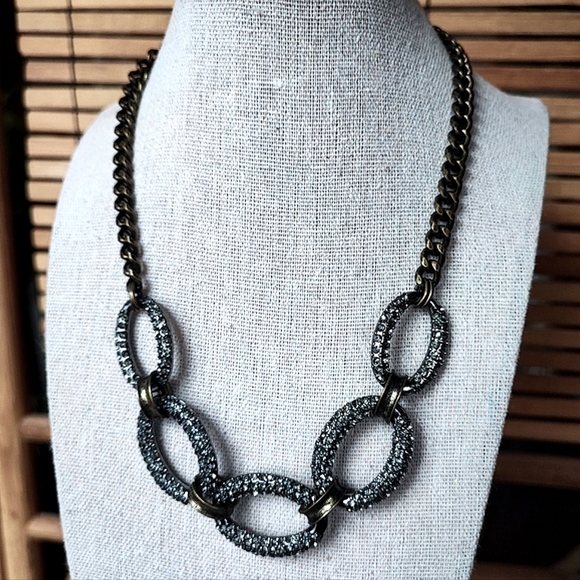 J. Crew Brushed Pewter Colored Prong Set Clear Rhinestone Link Chain Necklace - Picture 8 of 10